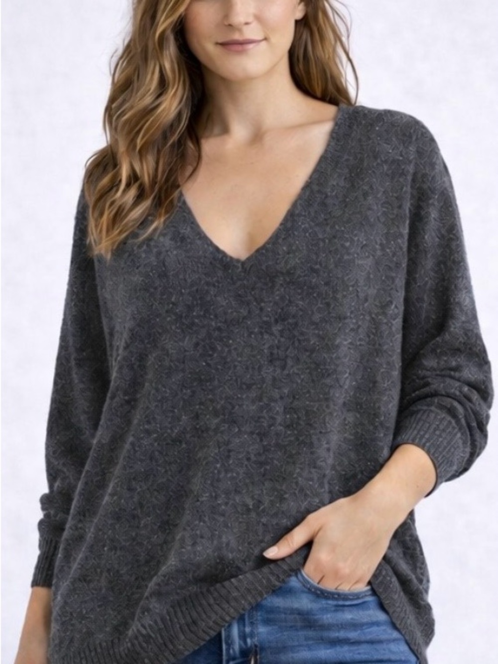 H&M Women’s Plus Size Dark Gray V-Neck Sweater - Size XXL